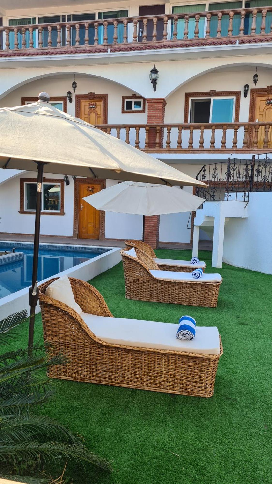 Hotel Leyenda Del Tepozteco テポストラン エクステリア 写真