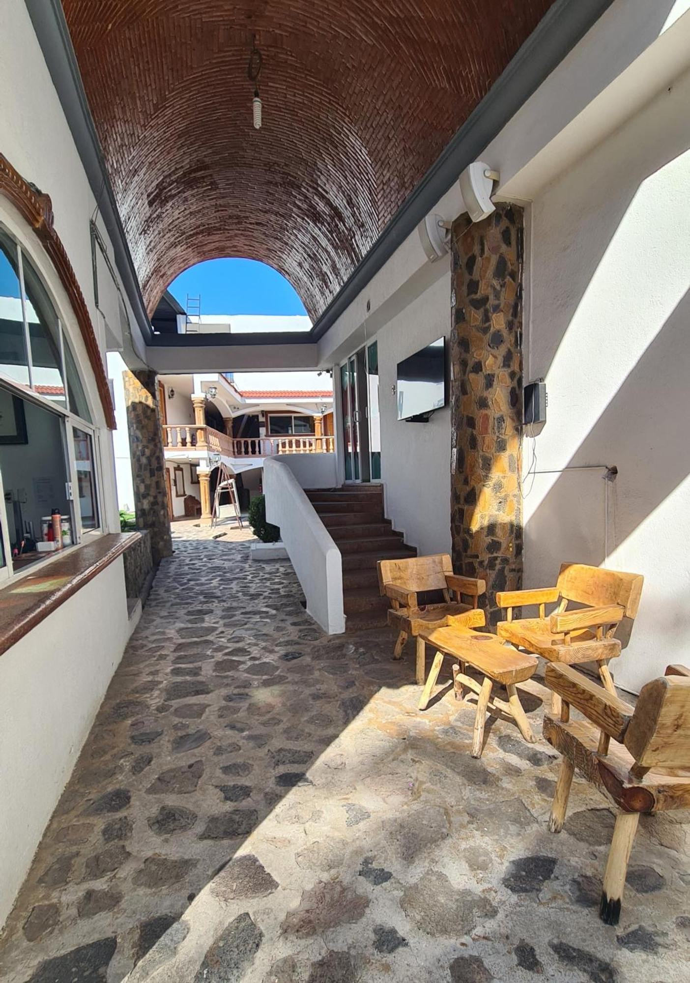 Hotel Leyenda Del Tepozteco テポストラン エクステリア 写真
