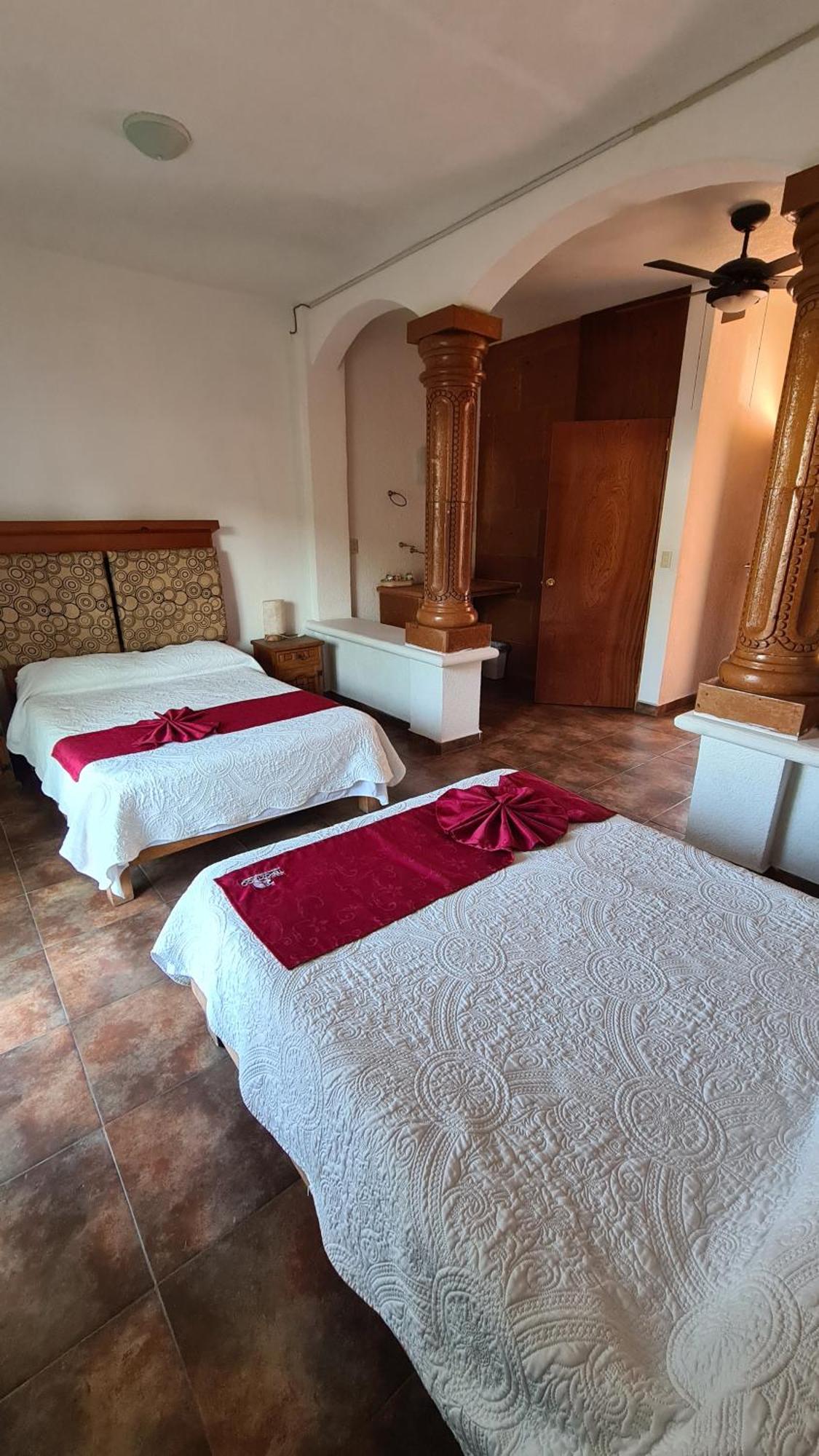 Hotel Leyenda Del Tepozteco テポストラン エクステリア 写真
