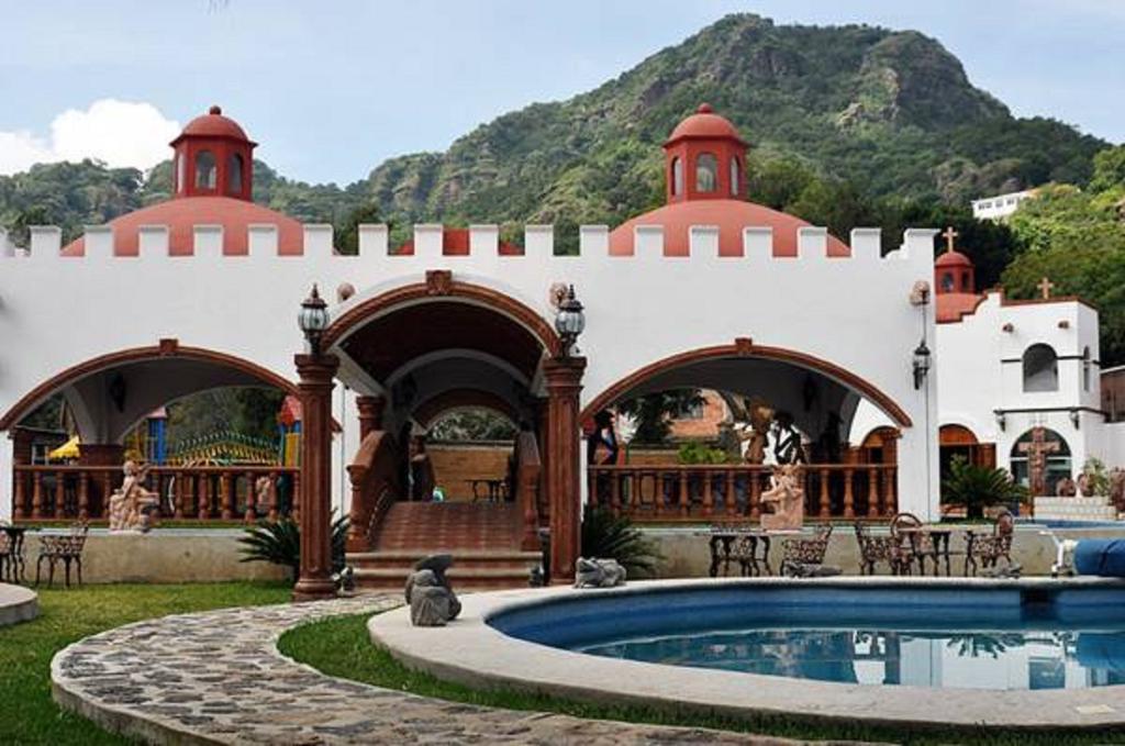 Hotel Leyenda Del Tepozteco テポストラン エクステリア 写真